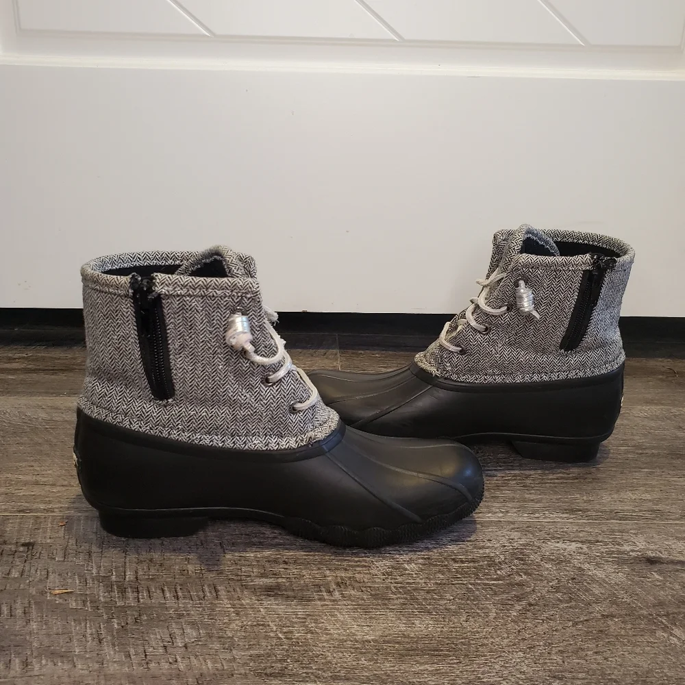Sperry Black and Gray Kids Rain & Snow Boots - Picture 7 of 9